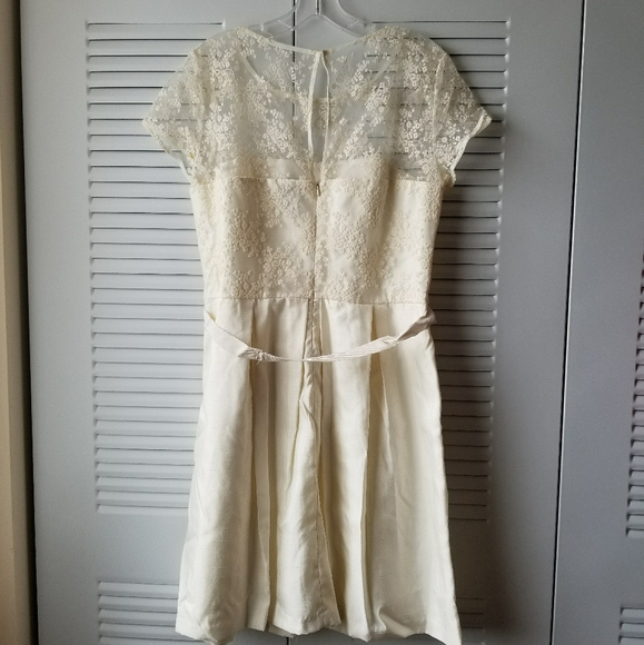 NWT Taylor White Dress - Picture 4 of 7